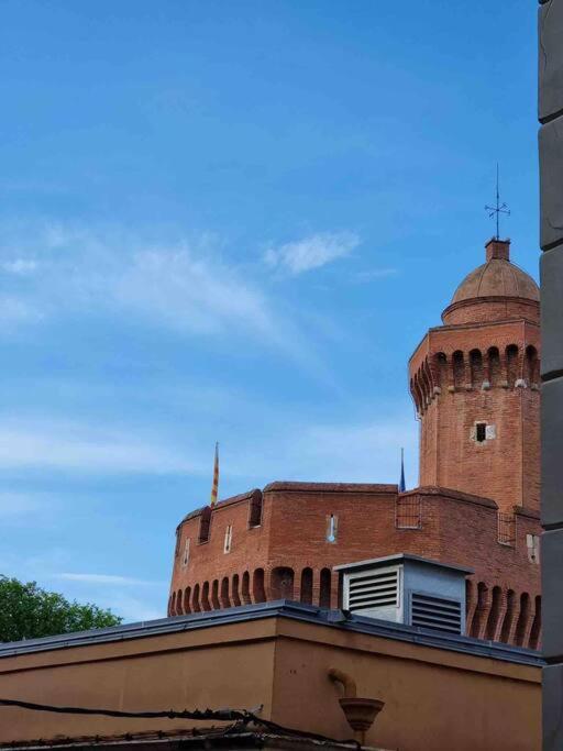 Le Dali-Duplex Au Pied De Castillet Perpignan Exterior foto