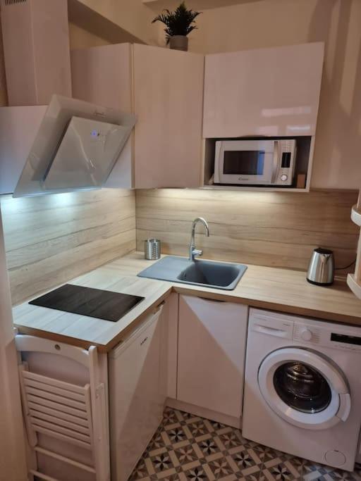 Le Dali-Duplex Au Pied De Castillet Perpignan Exterior foto